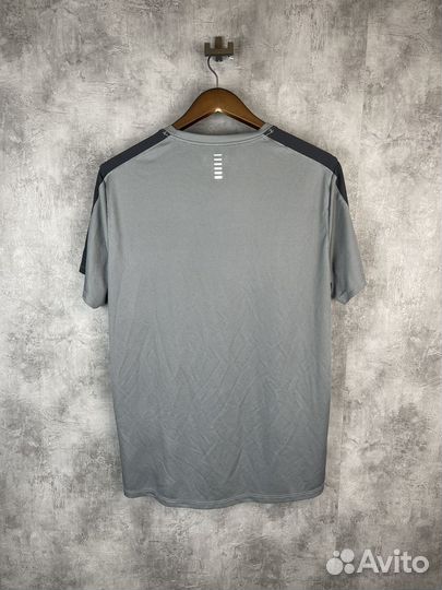 Футболка Under Armour размер Хл оригинал