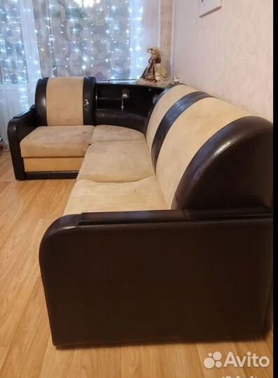 Угловой диван бу
