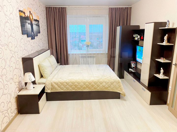 1-к. квартира, 42 м², 8/9 эт.