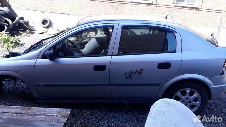 Двери на опель астра 2002г