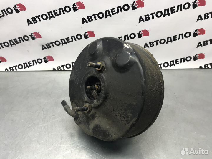 Усилитель тормозов Nissan Sunny B12 1987 г.в