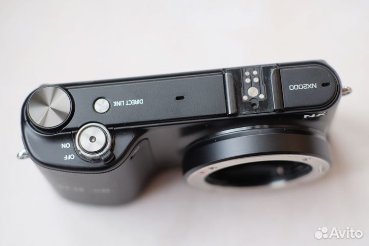 Samsung NX 2000 Body