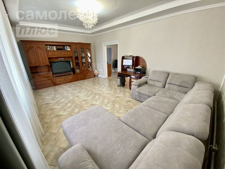 Дом 136,6 м² на участке 8 сот.