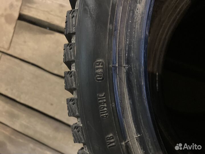 Pirelli Ice Zero 2 225/40 R18 92H