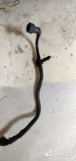 Трубка топливная 2,7TDV6 Land Range Rover