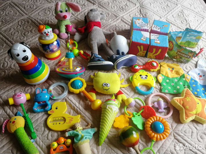 Стартовый набор развивашек для малыша