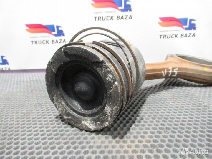 51025006163 Поршень с шатуном