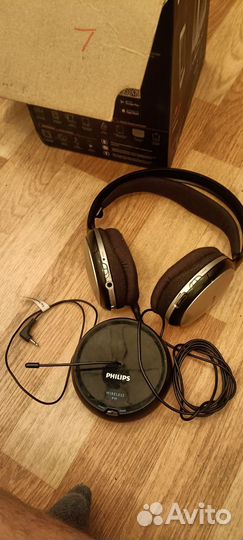 Роутер, коммутатор, голосовой шлюз, наушники