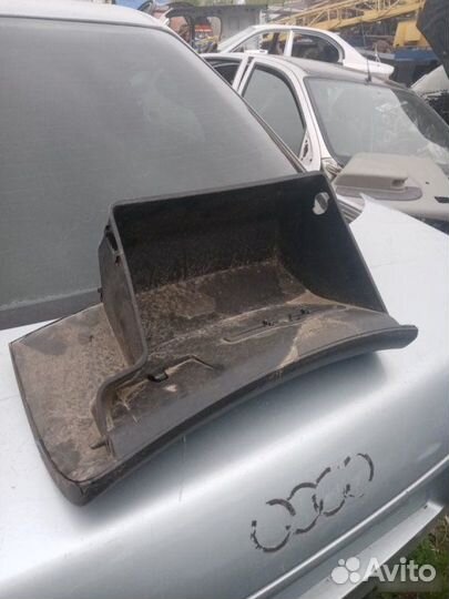 Бардачок Kia Ceed 2008