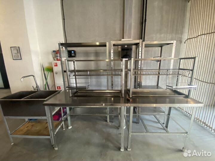 Столы, мойка, полки для посуды нерж