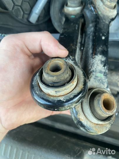 Lancer 9 задние рычаги