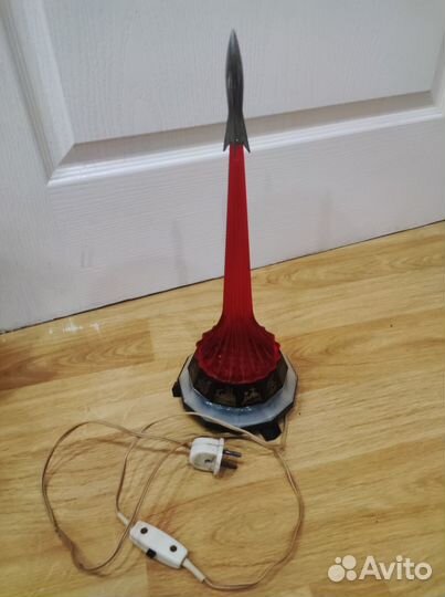 Ночной светильник 70х годов рабочий