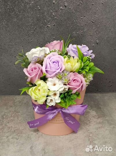 Букеты из пенных роз