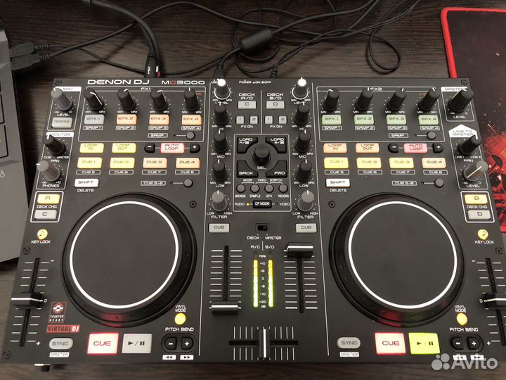 Dj контролер Denon MC3000
