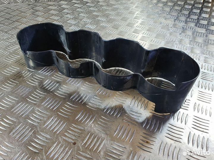 Пластик Lexus LS 4 2007 11445-38010