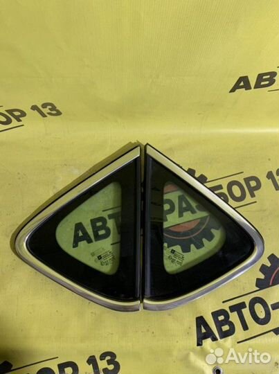 Форточка задняя левая Opel Astra J 2009-2012