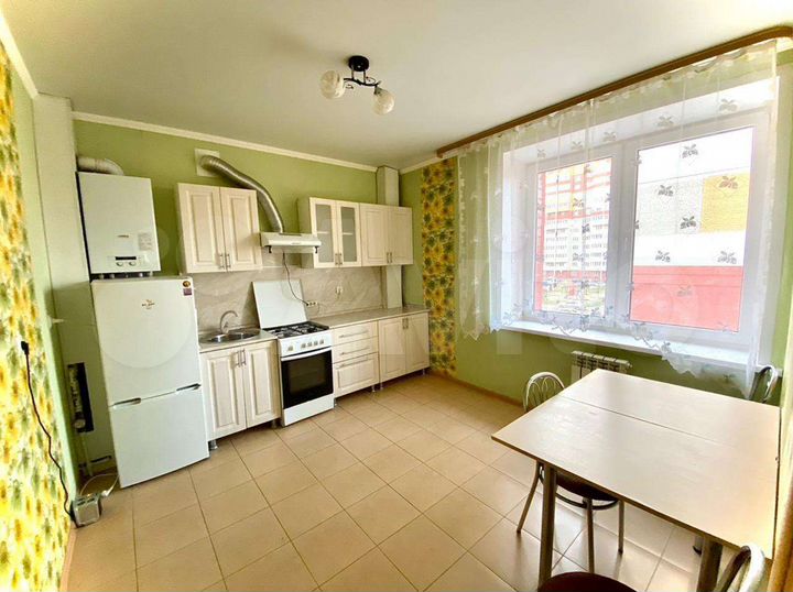 2-к. квартира, 60 м², 3/10 эт.