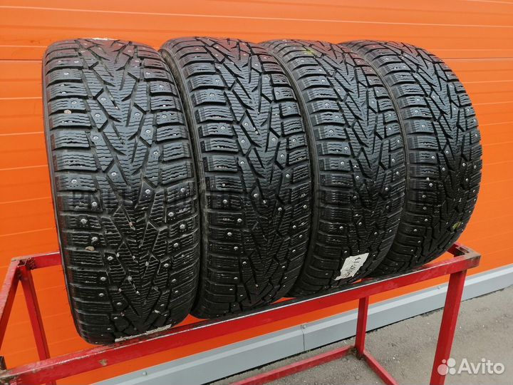 Nokian Tyres Hakkapeliitta 7 215/55 R16 97V
