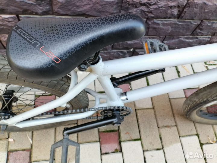 BMX Mongoose Legion L20