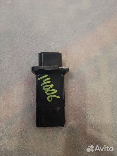 Датчик расхода воздуха Nissan 226807S000