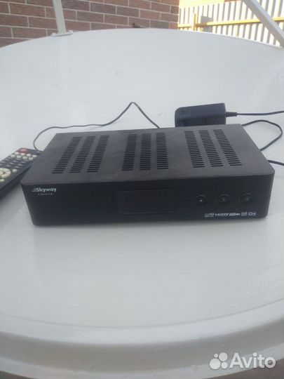 Антенна спутниковая