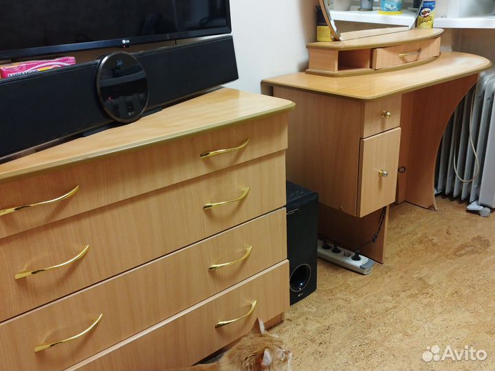 Трюмо трельяж с зеркалом бу