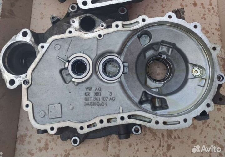02T301107AG Картер сцепления МКПП rapid polo