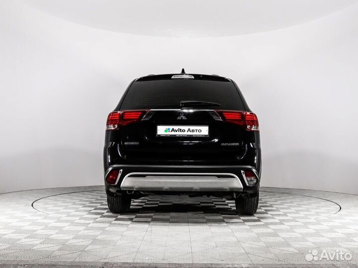 Mitsubishi Outlander 2.0 CVT, 2019, 116 543 км