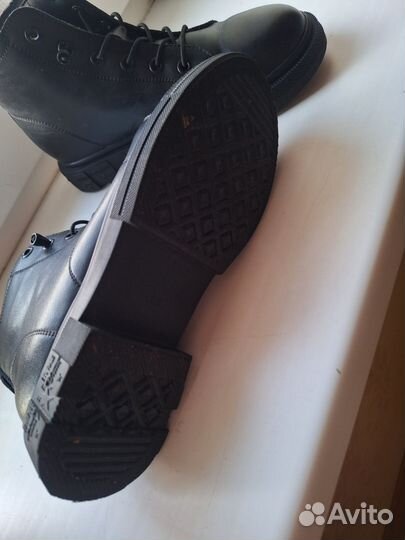 Ботинки демисезонные натуральный кожа 37 р