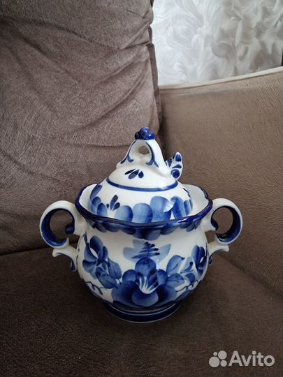 Чайник заварочный и сахарница Гжель