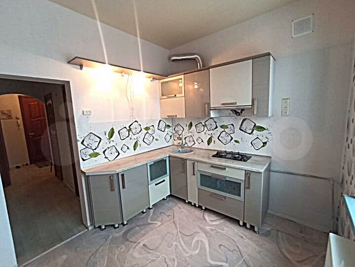 2-к. квартира, 57,3 м², 4/4 эт.