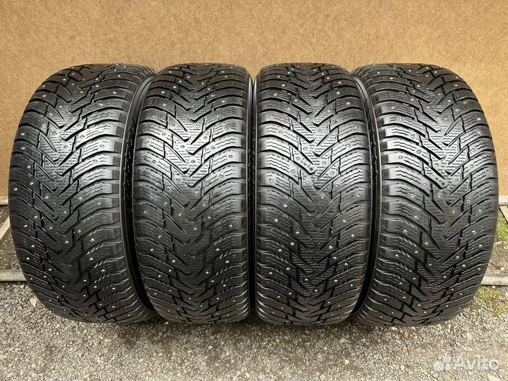 Nokian Tyres Hakkapeliitta 8 SUV 255/60 R18