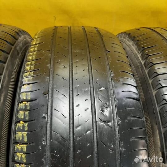 Michelin Latitude Tour HP 215/70 R16