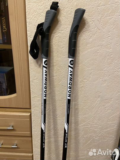 Комплект: лыжи, крепления, ботинки, палки Nordway