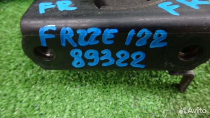 Подушка двигателя передняя Toyota Corolla Spacio