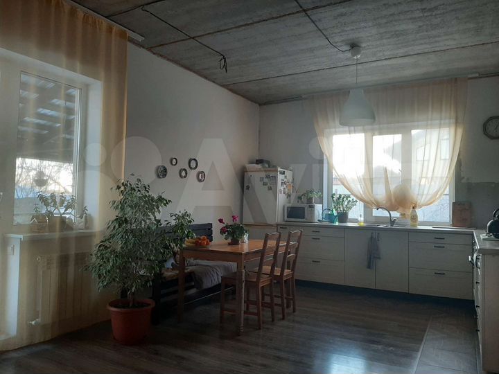 Коттедж 111 м² на участке 5,5 сот.