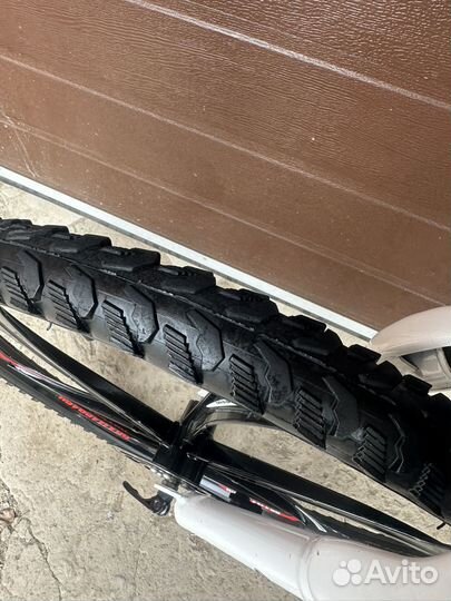 Велосипед спортивный литые диски 26