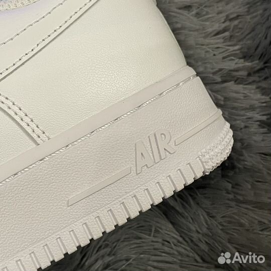 Nike Air Force 1