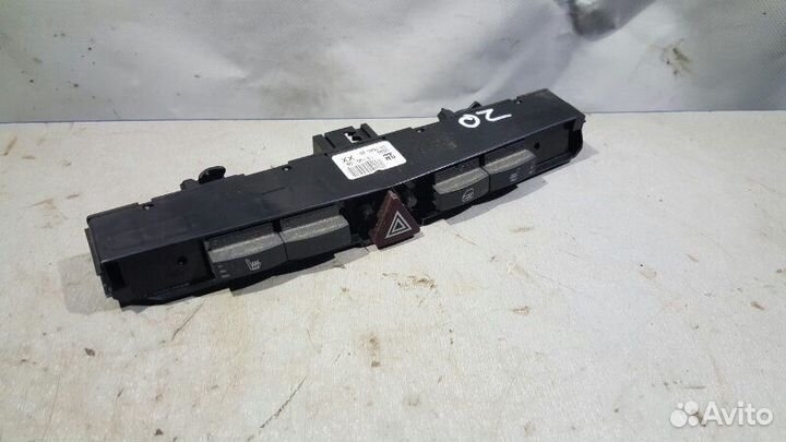 Кнопки прочие Opel Zafira A05 Z16XE1 2005- 2012