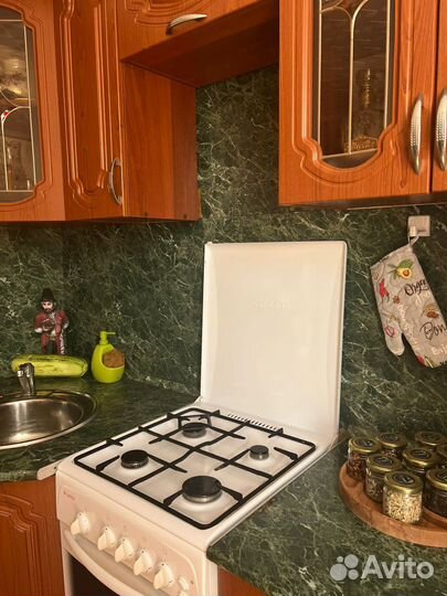 Кухонный гарнитур, плита