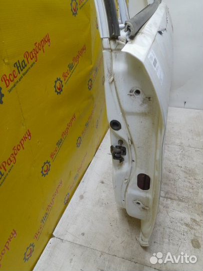 Дверь боковая передняя левая Ford Focus 2