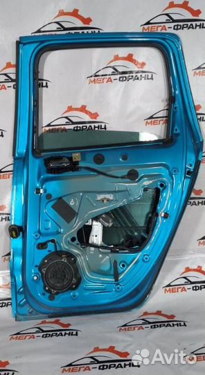 Дверь боковая задняя правая Citroen C3 Picasso