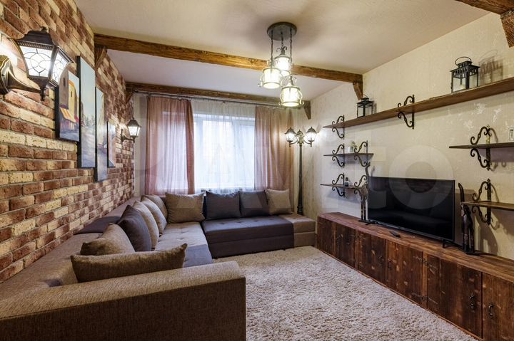 2-к. квартира, 55 м², 2/9 эт.