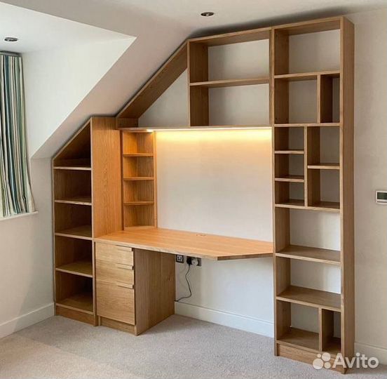 Мебель для домашнего кабинета письменный стол