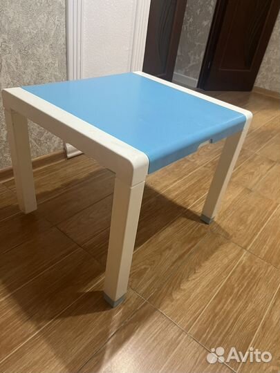 Детский стол