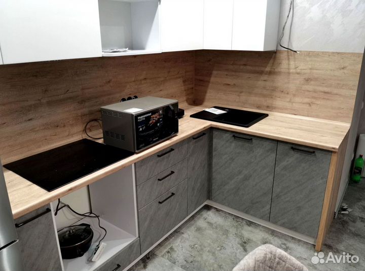Кухонный гарнитур на заказ под ключ