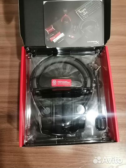 Игровые наушники HyperX