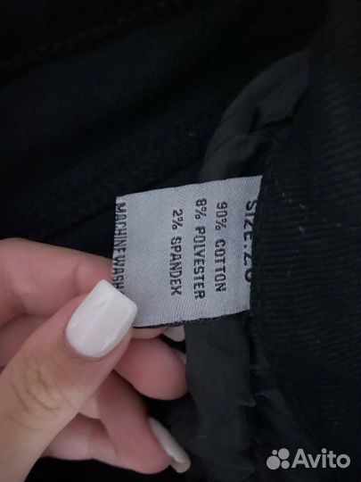 Джинсы женские