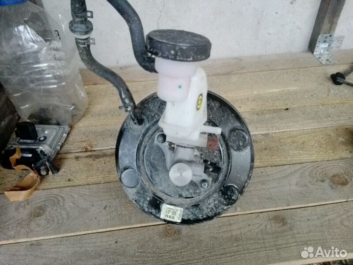 Вакуумный усилитель киа Рио хендай Солярис