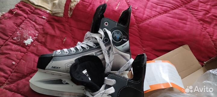 Коньки мужские 41 размер бу